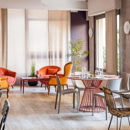 Hotel Bristol Аласио Екстериор снимка